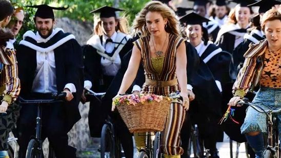 "Mamma Mia! Yeniden Başlıyoruz"dan İlk Altyazılı Fragman! haber görseli