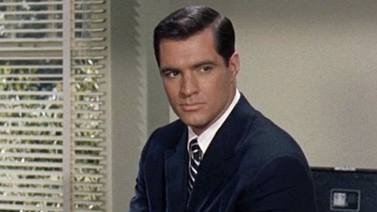 Altın Küre Ödüllü Oyuncu John Gavin Hayatını Kaybetti! haber görseli