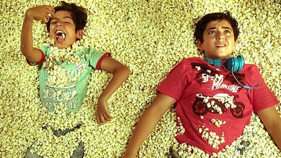 "Bizim Köyün Şarkısı"ndan Kamera Arkası! haber görseli