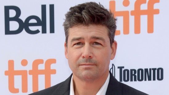 Catch-22: George Clooney’nin Yerine Kyle Chandler Geldi haber görseli