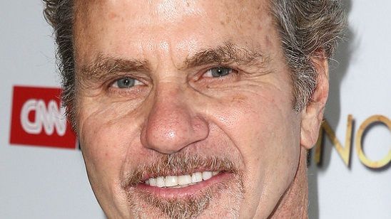 Martin Kove ‘Cobra Kai’nin 2. Sezon Kadrosuna Katıldı haber görseli