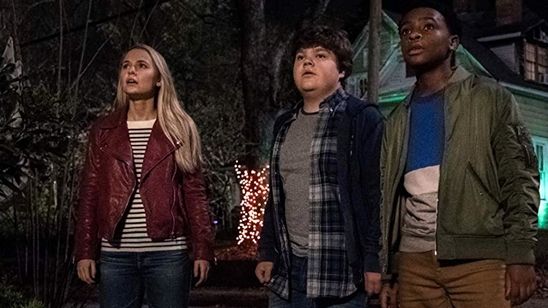 "Goosebumps 2: Haunted Halloween"dan Rengarenk Poster! haber görseli