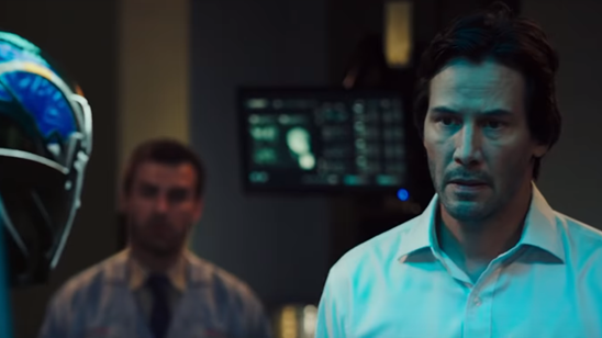 Keanu Reeves “Replicas”ta Ailesini Hayata Döndürmeye Çalışıyor! haber görseli