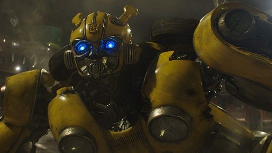 Hailee Steinfeld'li “Bumblebee”nin Yeni Posteri Görücüye Çıktı! haber görseli