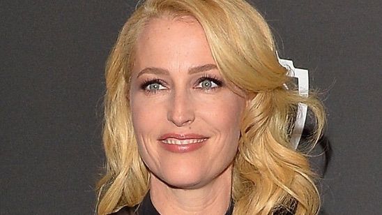 Gillian Anderson ‘The Crown’ın 4. Sezonunda Rol Alacak haber görseli