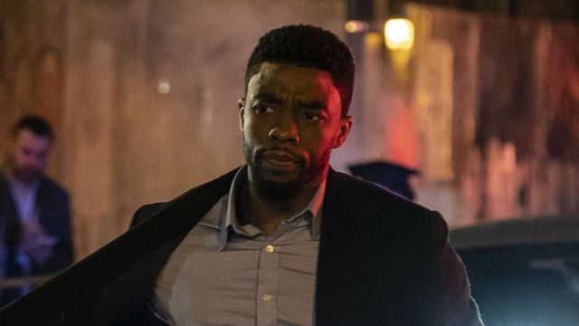 Chadwick Boseman’lı “21 Bridges”tan Yeni Fragman haber görseli