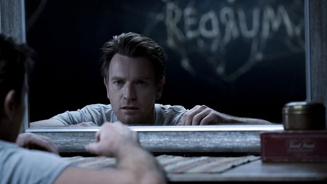 Ewan McGregor'lu "Doktor Uyku"dan Rebecca Ferguson Karesi! haber görseli