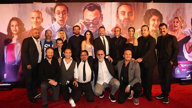 "Hareket Sekiz"den Renkli Gala! haber görseli