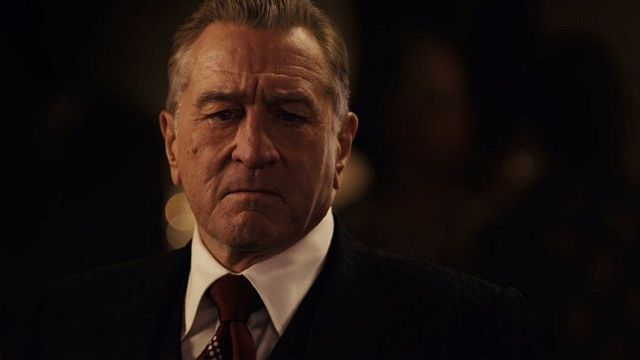 Robert De Niro Evde Kalmamızı İstiyor! haber görseli