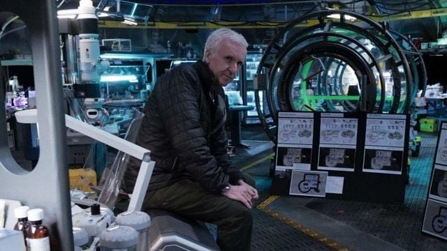 "Avatar" Devam Filminden James Cameron'lı Set Fotoğrafı! haber görseli