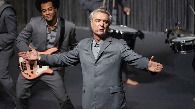 Talking Heads'in Kurucusu David Byrne'ün Broadway Oyunu "American Utopia"dan Teaser! haber görseli