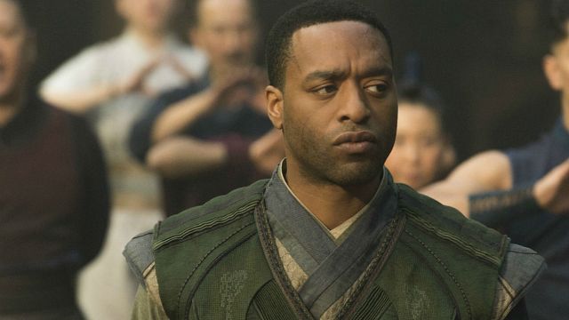 Chiwetel Ejiofor, ‘The Man Who Fell To Earth’ Serisinde Başrol Oynayacak  haber görseli