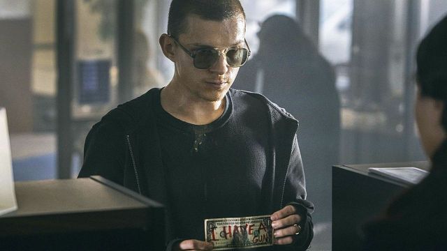 Tom Holland'lı "Cherry"den Özel Görseller! haber görseli