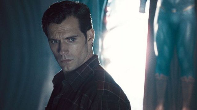 Justice League Neden Dizi Olamadı? haber görseli