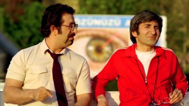 Cem Yılmaz'dan "Hokkabaz" Filmi İçin Devam Müjdesi! haber görseli