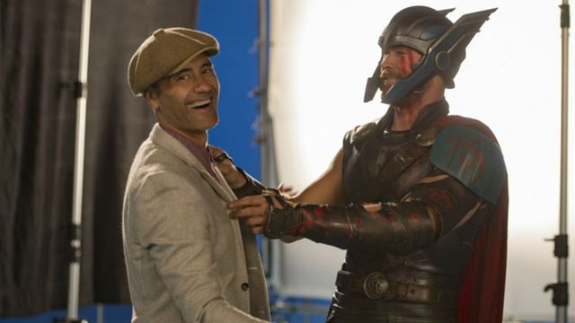 Chris Hemsworth, Çekimleri Biten "Thor: Love and Thunder"dan Set Fotoğrafı Paylaştı