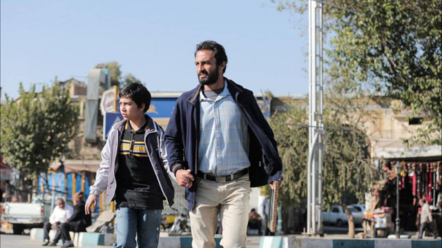 Asghar Farhadi, "A Hero" Filmiyle Oscar'a Göz Kırpıyor haber görseli