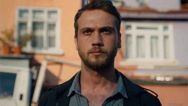 Aras Bulut İynemli, "Atatürk"ü Canlandıracak  haber görseli