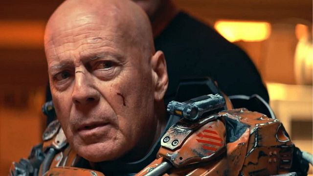 Bruce Willis'e Verilen Razzie (Altın Ahududu) Ödülü Geri Çekilecek Mi? haber görseli