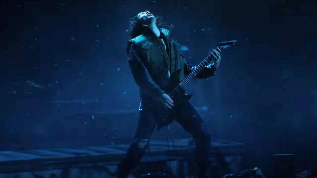 Stranger Things'in Metallica'lı Sezon Finali Nasıl Ortaya Çıktı? haber görseli