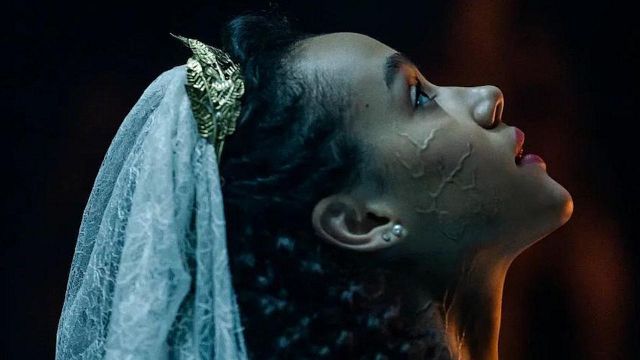 Gotik Korku Filmi "Davet" Amerika Gişesinin Bir Numarasında haber görseli