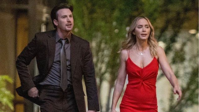 Chris Evans ve Emily Blunt "Pain Hustlers" Setinde Görüntülendi haber görseli