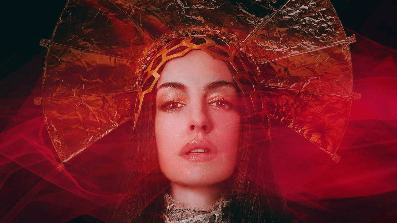 Anne Hathaway'in Pop İkonuna Dönüştüğü A24 Filmi "Mother Mary"den Yeni Fragman Geldi