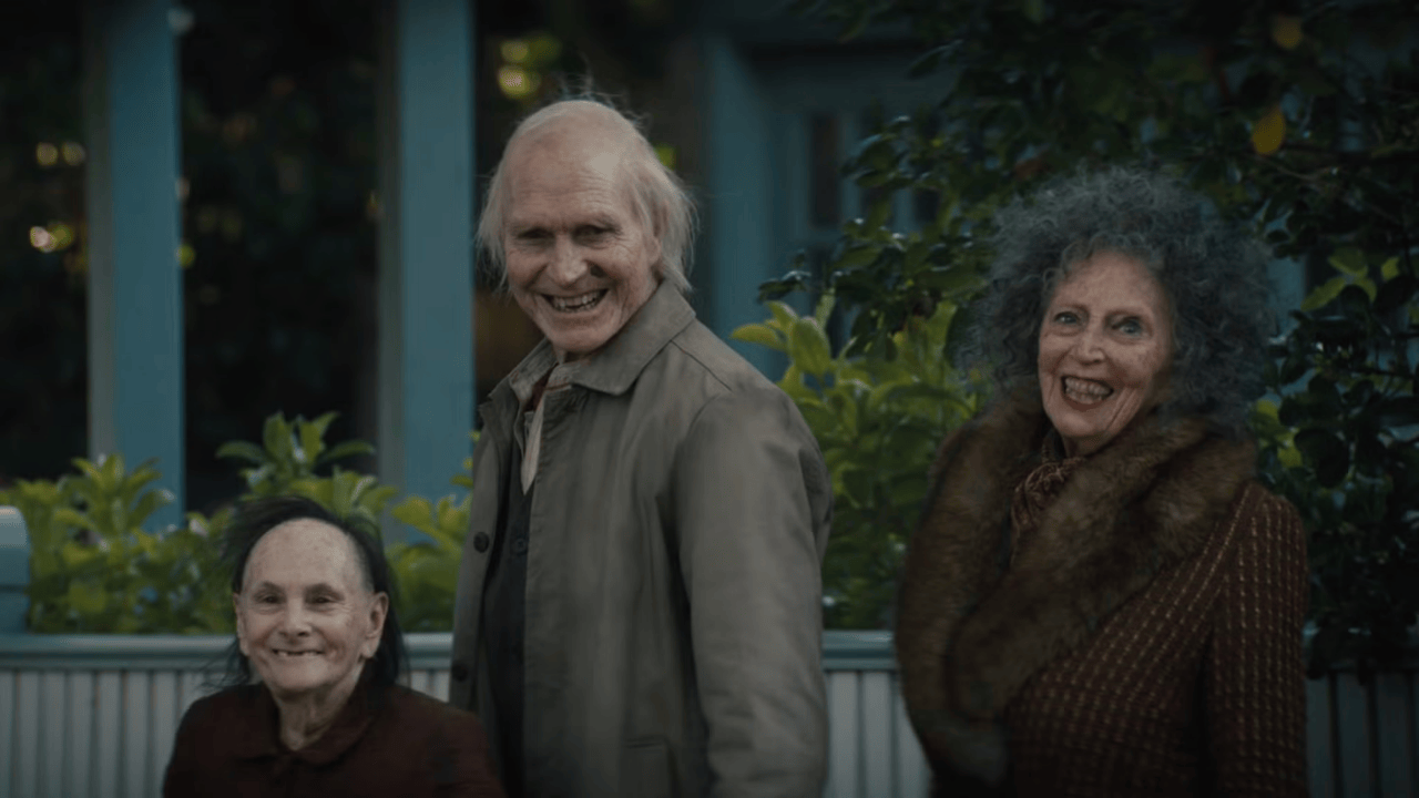 "Insidious: Out of the Further" Fragmanı Dehşet Saçıyor!