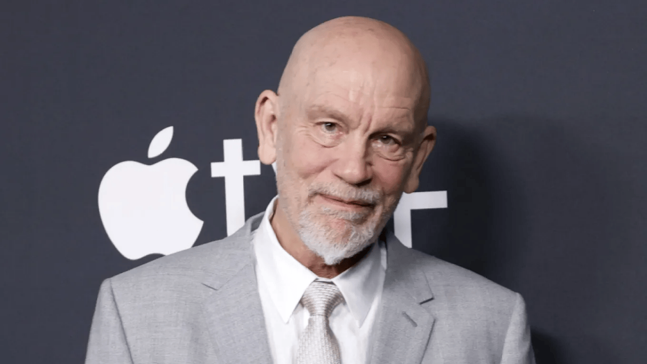 John Malkovich, Ayo Edebiri ve Will Sharpe’ın Apple TV+ Romantik Komedi Dizisi “Prodigies” Kadrosunda Yeniden Bir Arada
