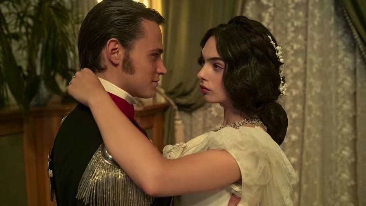 Netflix'in Tarihi Dizisi İzleyicilerden "Başyapıt" Yorumlarını Aldı!