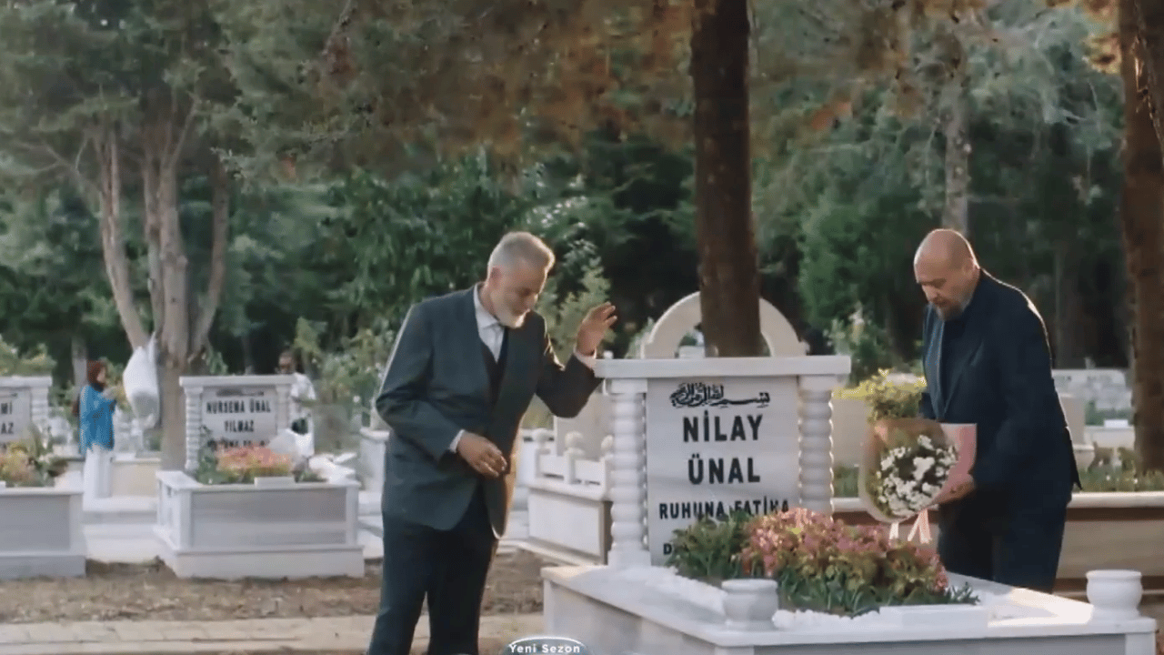 Kadrosu Yenilenen "Kızılcık Şerbeti"nin Merakla Beklenen 5. Sezon Fragmanı Yayınlandı
