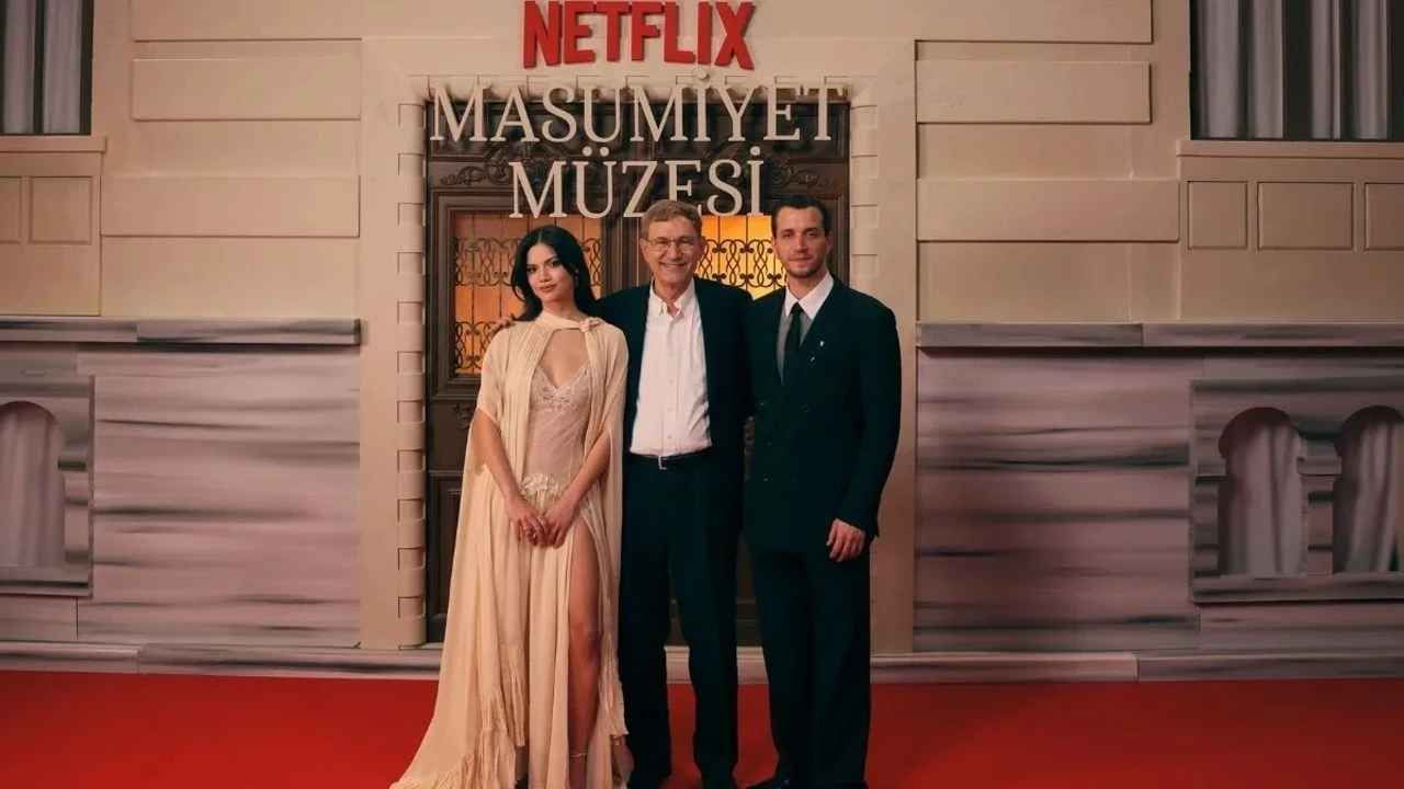 Müze Doldu Taştı: Orhan Pamuk’un "Masumiyet Müzesi" Kitabının Satışları Rekora Koşuyor!