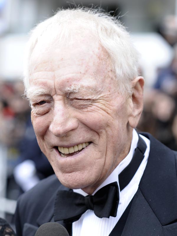 Max von. Max von Sydow. Макс фон Сюдов улыбается. Andy Sydow. Макс фон Сюдов Википедия.