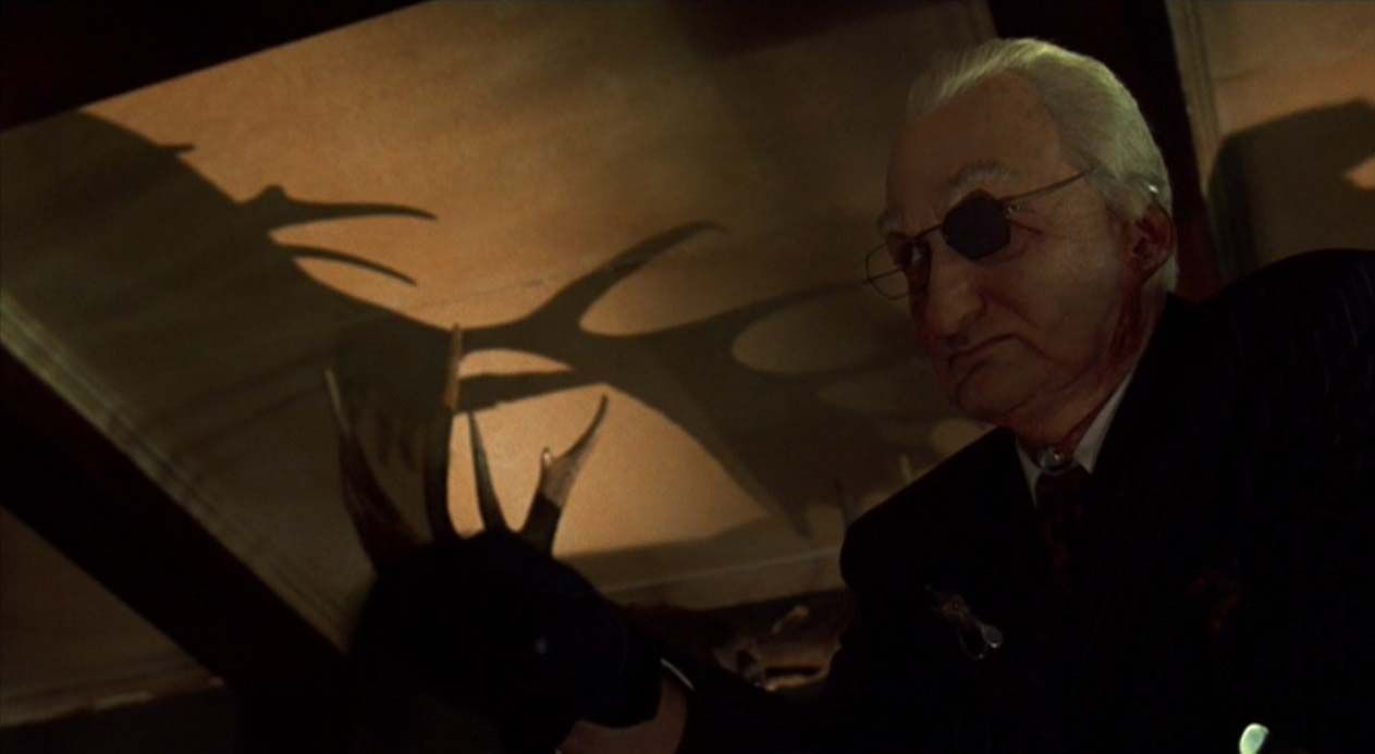 Давилка 2. Тед левайн давилка. Тед левайн давилка. Лэнс хенриксен 2021. Давилка 2.