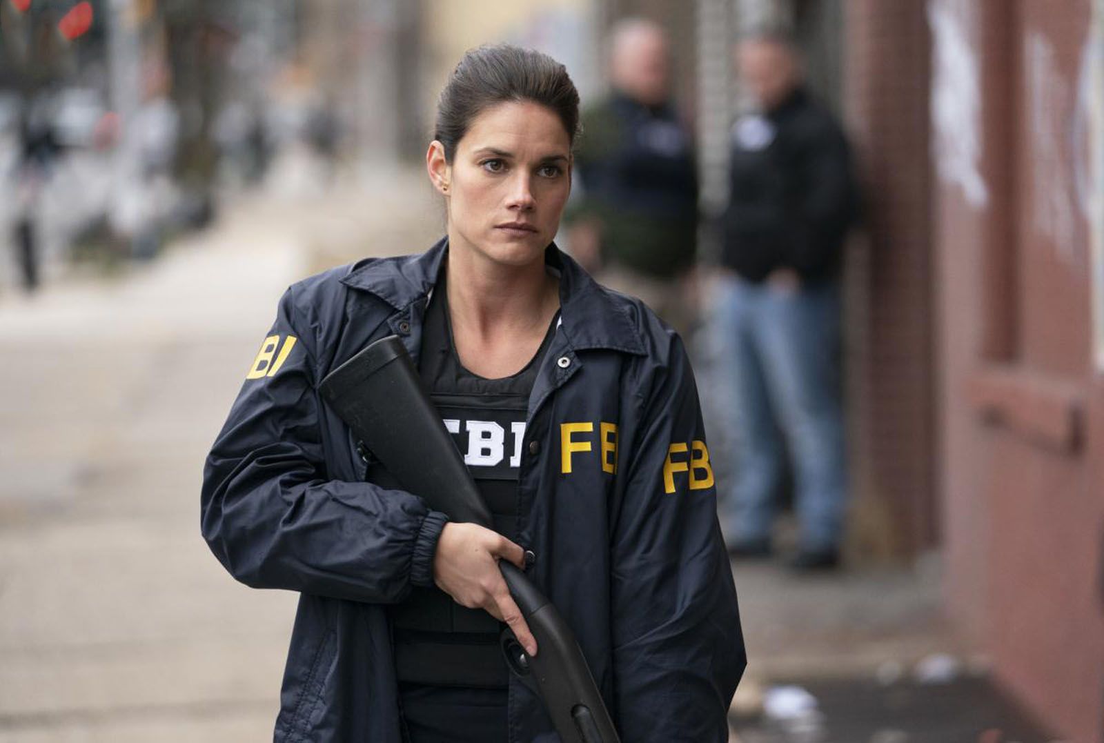Агент фбр. Мисси Перегрим FBI. Кортни Гонсалес ФБР. Сериал ФБР 2018. Мисси Перегрим сериал ФБР.