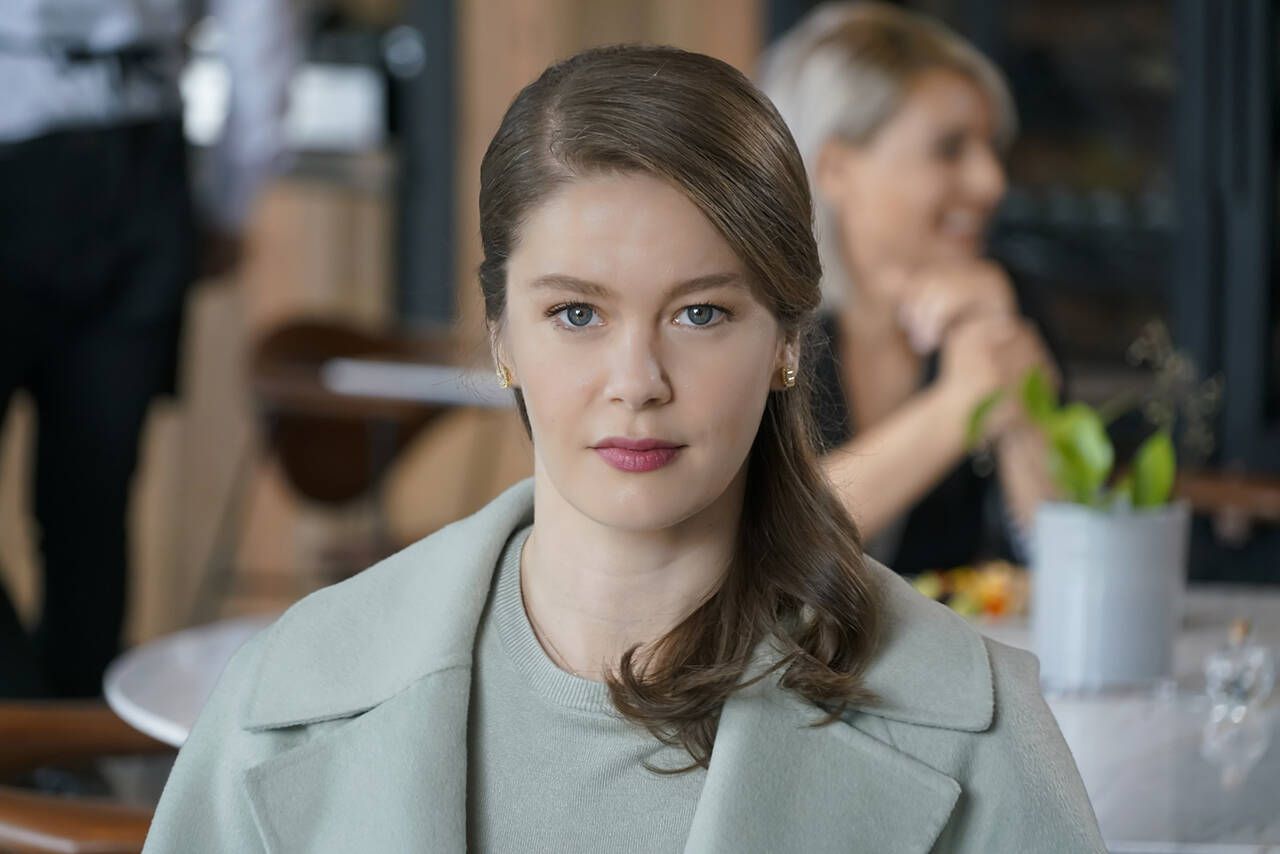 Camdaki Kız: Camdaki Kız : Fotoğraf isimlerini içeren 0 fotoğraftan 602 -  Beyazperde.com