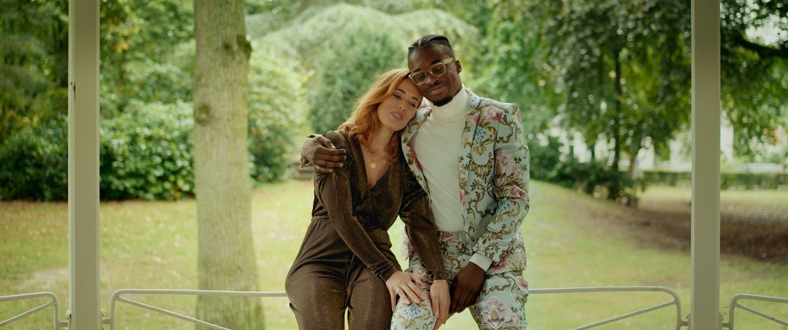 Lovely too. Lovely too. Love-me-too. E+m love. Can love you.