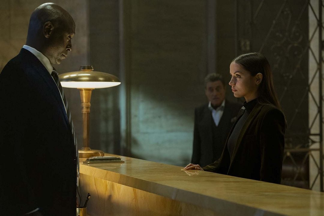 Ballerina : Fotoğraf Lance Reddick, Ana de Armas