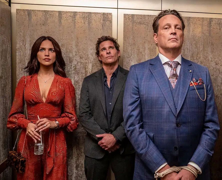 Mike & Nick & Nick & Alice : Fotoğraf Eiza Gonzalez, James Marsden, Vince Vaughn