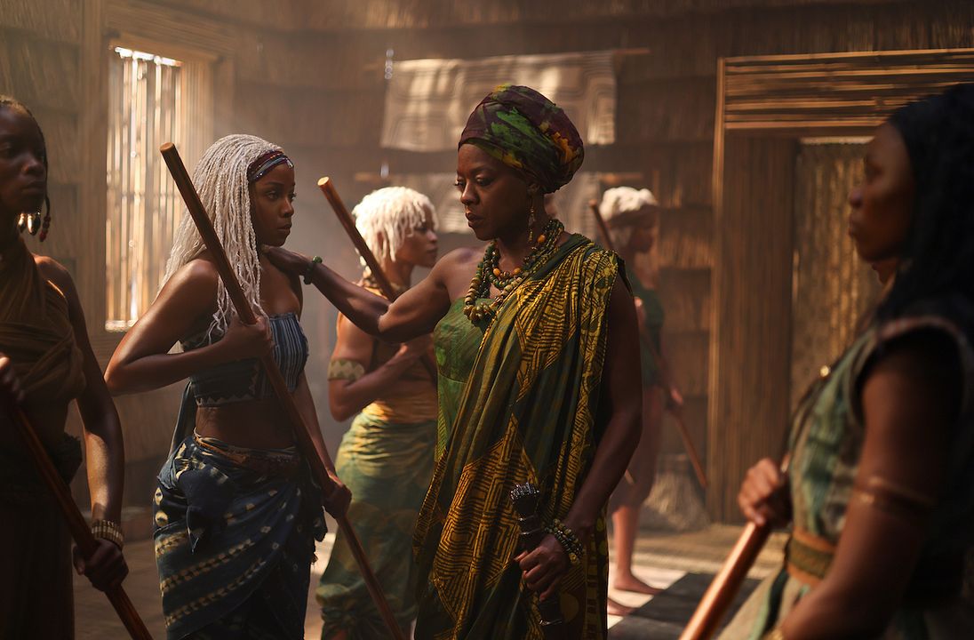 Kandan ve Kemikten Çocuklar : Fotoğraf Viola Davis, Thuso Mbedu