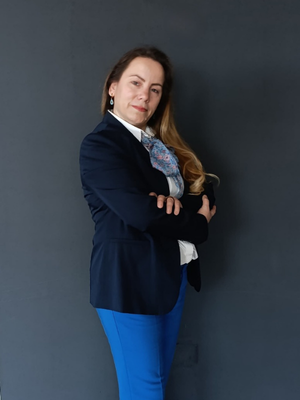 Afiş Emine Sarı
