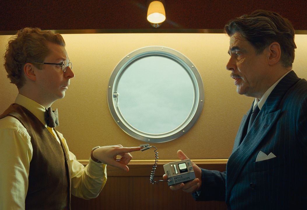 Fenike Planı  : Fotoğraf Benicio Del Toro, Michael Cera