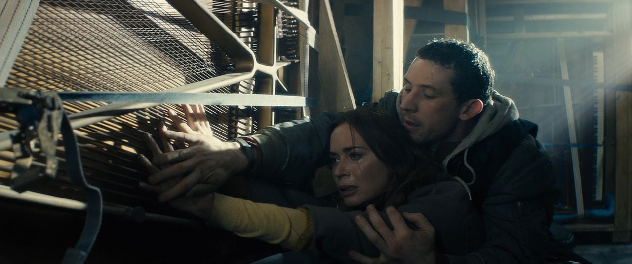 İfşa Günü : Fotoğraf Josh O'Connor, Emily Blunt