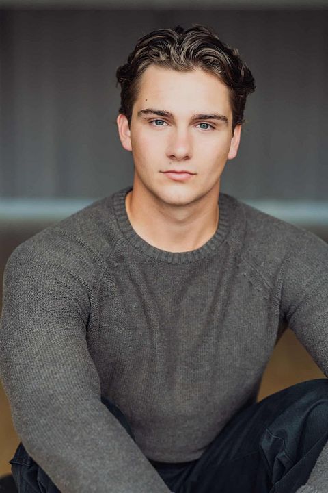 Afiş Dylan Hawco