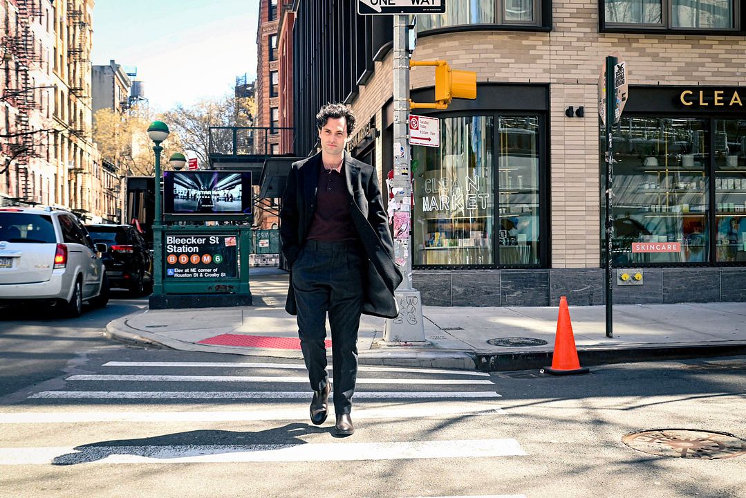 Fotoğraf Penn Badgley