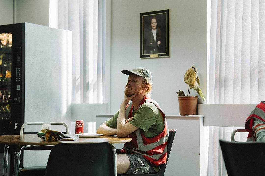 Bugonia : Fotoğraf Jesse Plemons