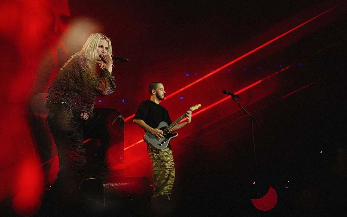Linkin Park: Unshatter : Fotoğraf Emily Armstrong
