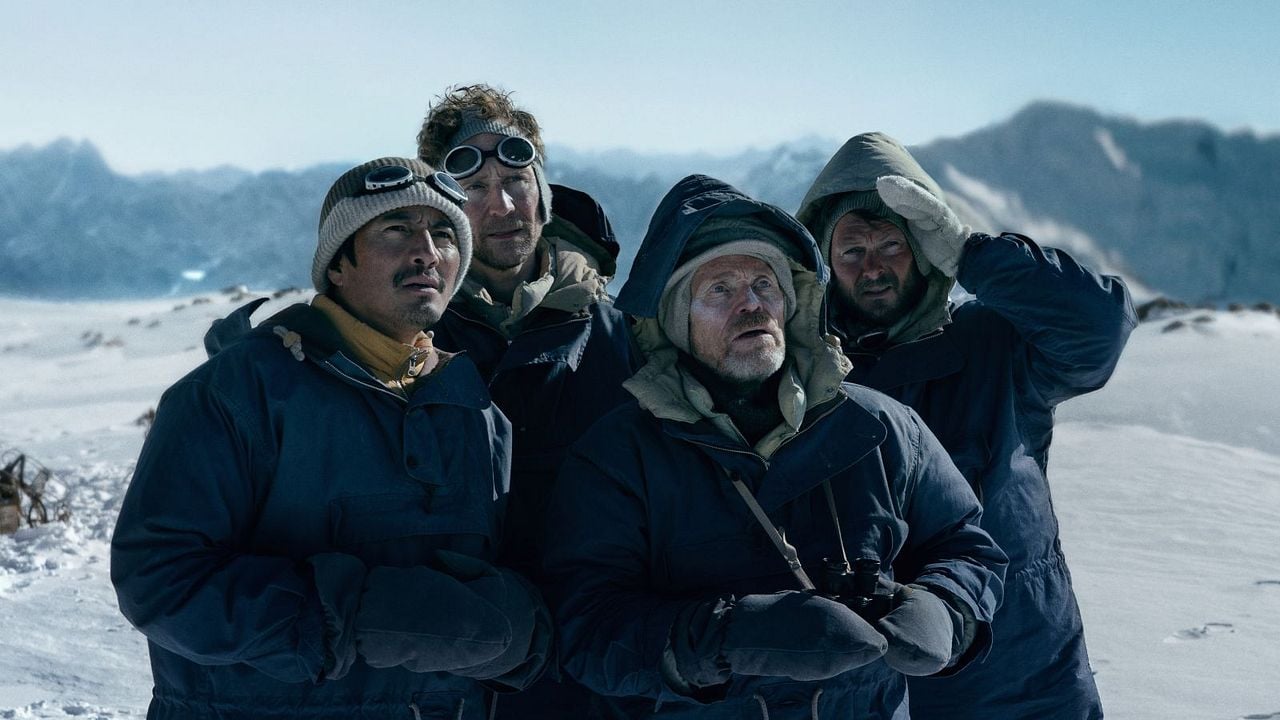 Tenzing : Fotoğraf Tom Hiddleston, Willem Dafoe, Benjamin Hoetjes, Genden Phuntsok