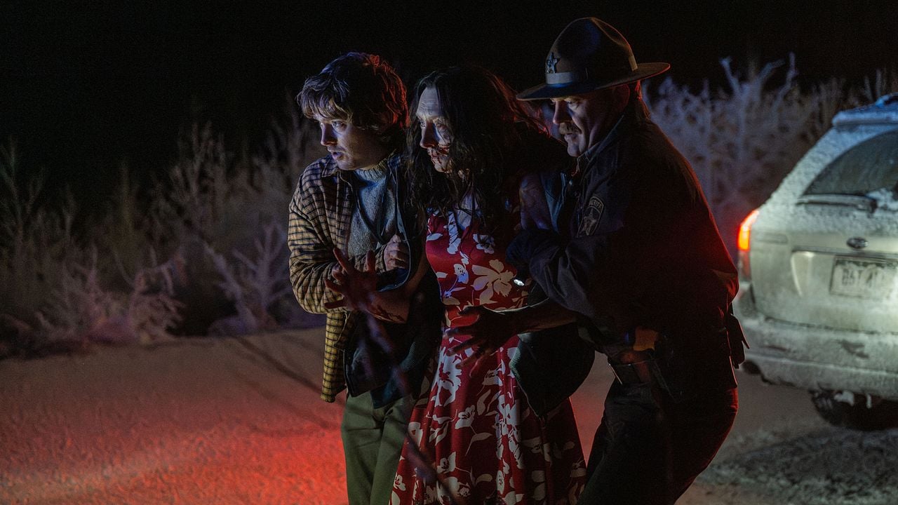 Resident Evil : Fotoğraf Austin Abrams, Andrea Miltnerova, Johnno Wilson