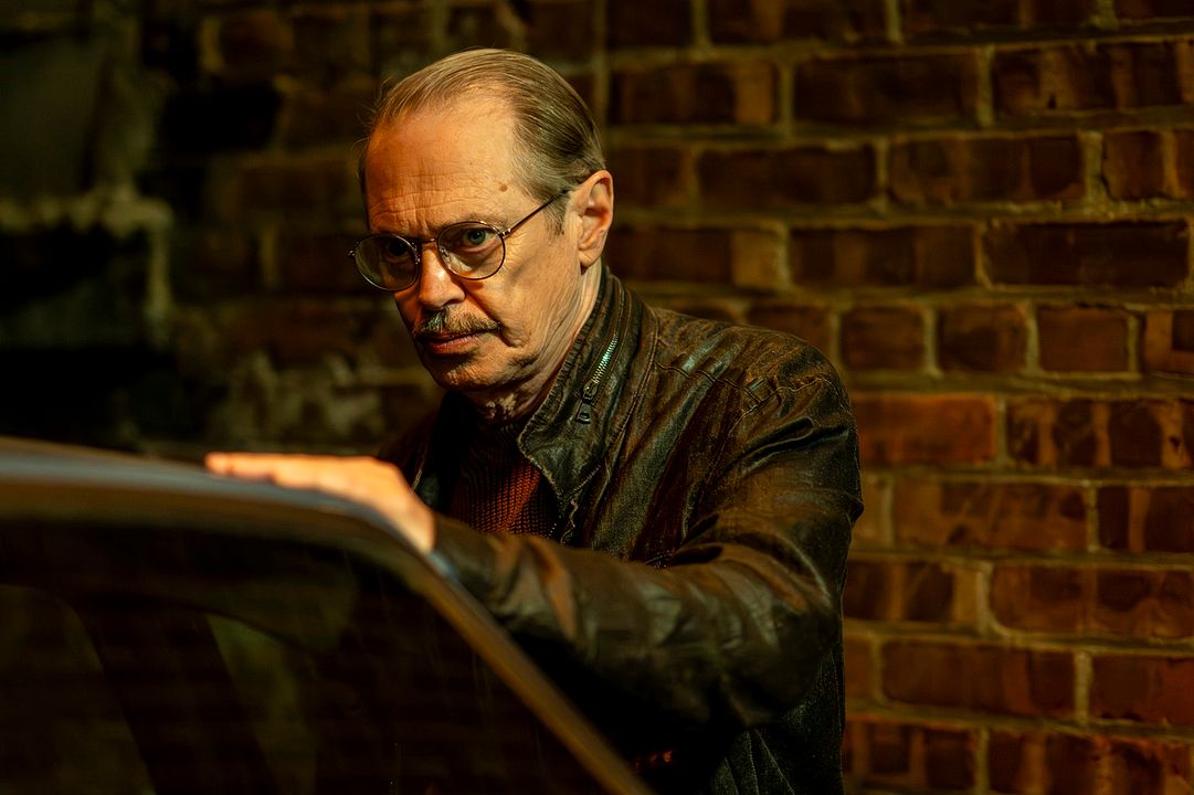 Saykoterapi: Bir Seri Katil Hakkında Yazmaya Karar Veren Yazarın Sığ Hikayesi : Fotoğraf Steve Buscemi